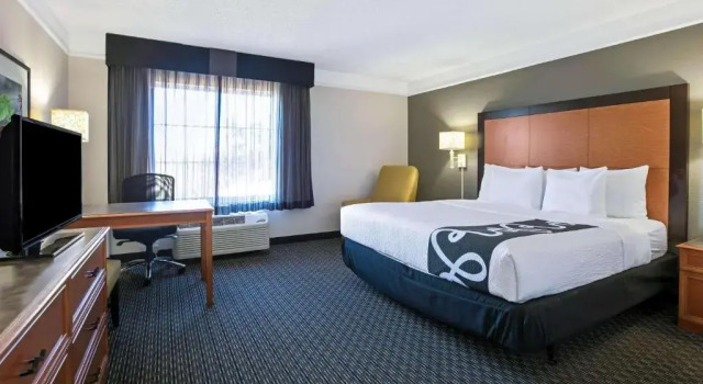 Номер Standard La Quinta by Wyndham Dallas Arlington South