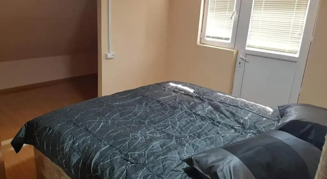 Hotel 11