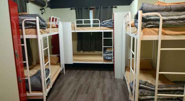 Kimchee Busan Station Guesthouse - Hostel