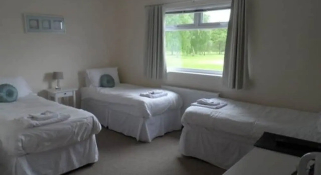Номер Superior Mendip Spring Golf and Country Club