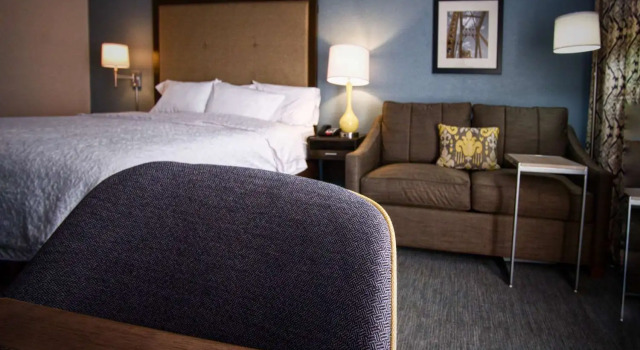 Двухместный люкс Hampton Inn Edmond