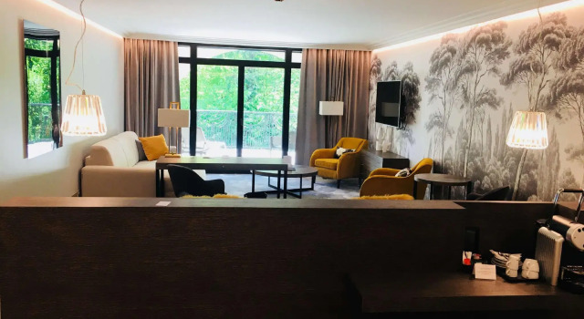 Le Pavillon de la Rotonde & Spa, Rezerwuj Hotel Hotele SPA w Rhône, SPA