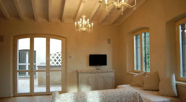 Mansarda Della Robbia, Buchen Sie Hotel Reggio nell'Emilia.. 