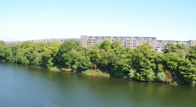 Апартаменты Executive Riverside 3 Bed Apartment
