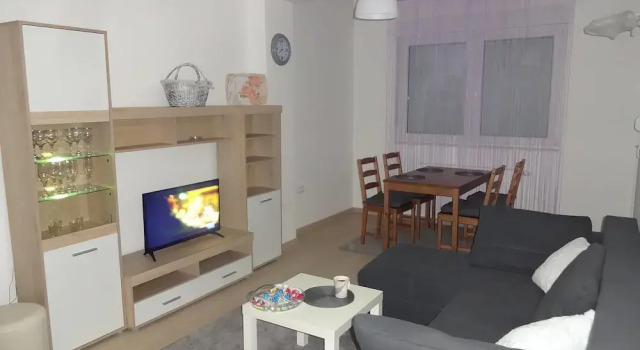 Hermes Lux Apartment