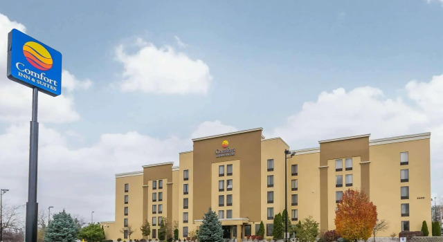 Четырёхместный номер Standard Comfort Inn & Suites Lexington - Hamburg I-75
