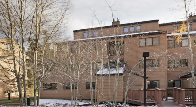 1655 Quicksilver 3 Bedroom Condo