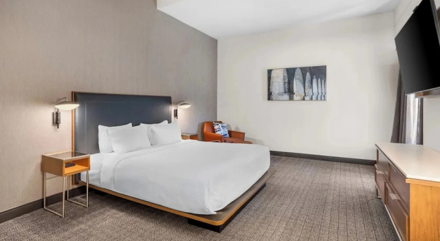 Одноместный люкс c 1 комнатой Courtyard by Marriott St. Augustine I-95