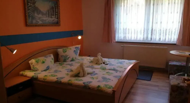 Gasthaus&Pension "Grünes Herz", Prenota Hotel Steinbach-Hallenberg 