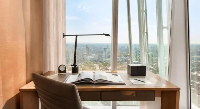 Двухместный номер Premier с видом на город Shangri-La The Shard, London