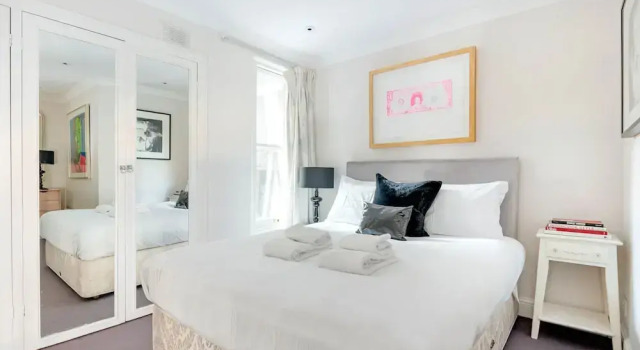 Chic Chelsea Home near South Kensington by UnderTheDoormat, Забронировать Апартаменты/квартира Апартаменты Лондона, рядом с Лондонский музей естествознания, Апартаменты/квартира