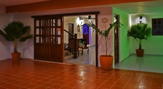 Hotel Peregrina, Varaa Hotelli Valladolid Jukatan