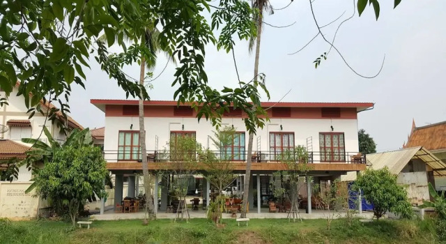 Ban Klong Srabua