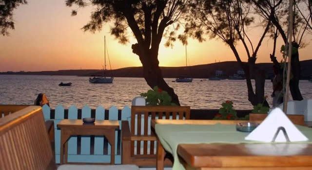Hotel Paros