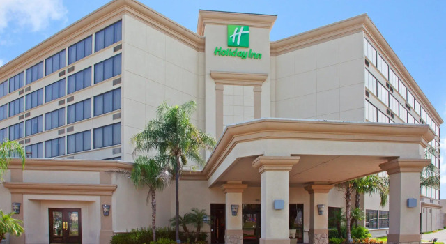 Номер Wyndham Houston Hobby Airport