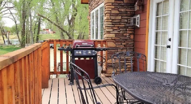 Коттедж с 2 комнатами Arrowhead Country Cabins