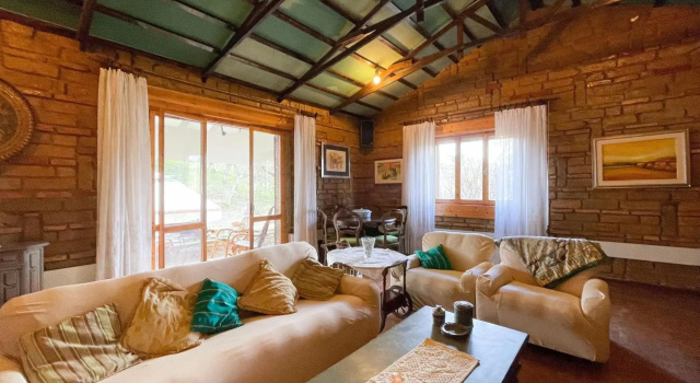 Nice holiday home in Marche with private pool, Забронировать Отель Отели Ривьеры Романьола с парковкой, Парковка