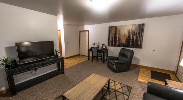 Четырёхместный люкс с 2 комнатами Draft Horse Inn and Suites