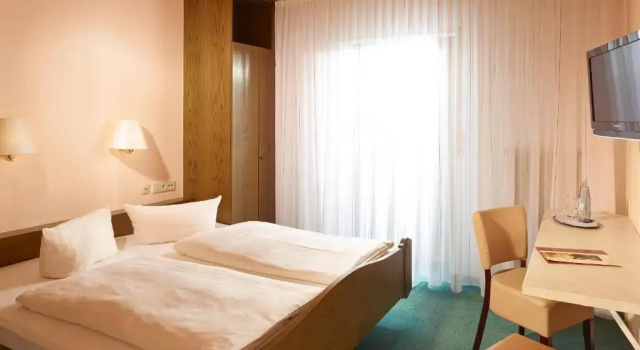 Двухместный номер Standard Hotel Lösch Pfälzer Hof