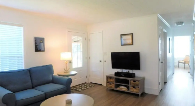 Enoch's Hideaway at Ocracoke - 3 Br Home, 预订 酒店 奥克拉科克 Pamlico Sound