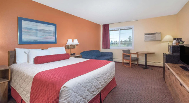 Двухместный номер Standard Days Inn by Wyndham Minot