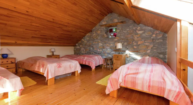Spacious Holiday Home in Vielsalm With Garden, Забронировать Апартаменты/квартира Вьельсальм 