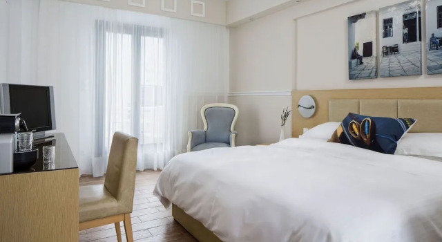 Номер Standard с балконом и с частичным видом на море Lagos Mare Hotel