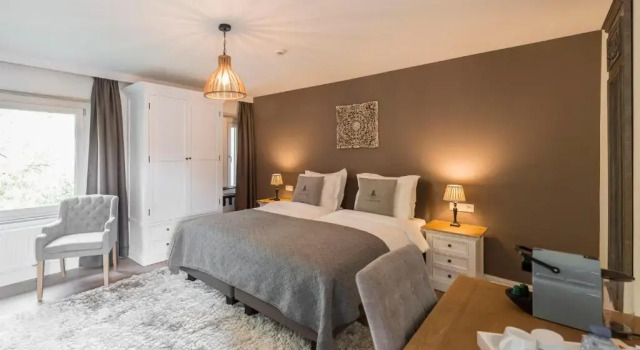 Двухместный номер Deluxe Charmehotel Klokkenhof