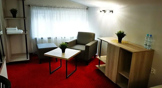Noclegi Pod Borem, Varaa Hotelli Hotellit Kepno aamiaisella, Aamiainen