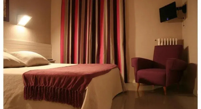 Hotel Fidalgo, Book Hotel Hotels in Aragon with Parking, Parking