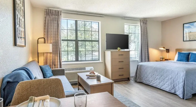 Crestwood Suites Murfreesboro, Reservar Hotel Murfreesboro Tennessee