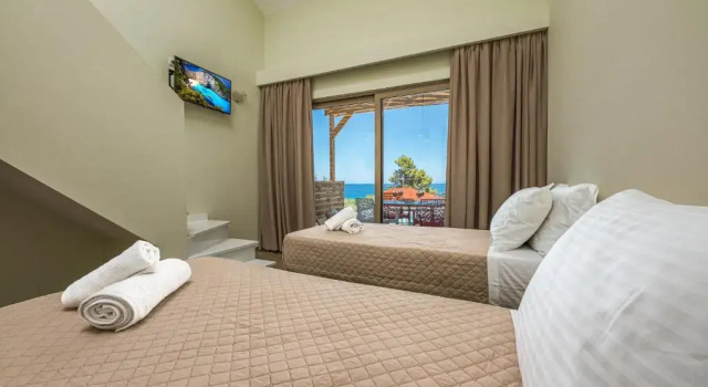 Kozanos Suites with Private Pool