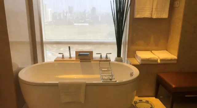 Двухместный люкс Four Seasons Executive Отель Four Seasons Hotel Mumbai