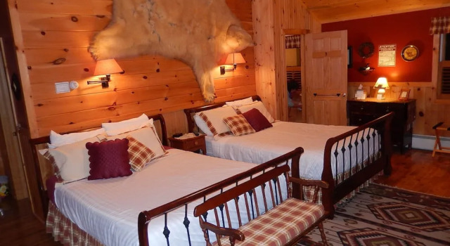 Одноместный номер Deluxe Kiwassa Lake Bed & Breakfast