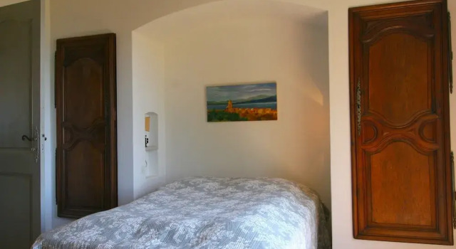 Alluring Villa in La Croix Valmer With Swimming Pool