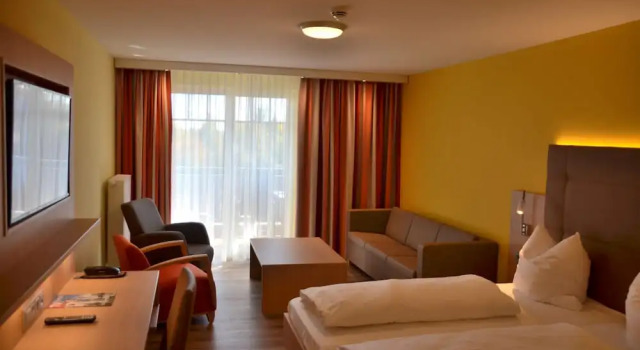 Двухместный номер Comfort с балконом Hotel Bergwirt