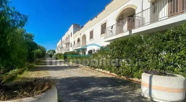 B&B Miramare Suite Village, Buchen Sie Bed & Breakfast Castellaneta Apulien