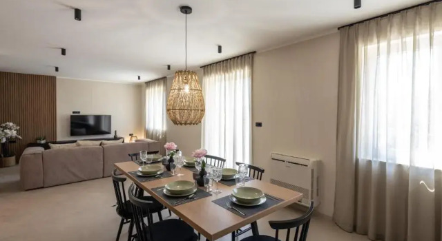 Апартаменты 3 Luxury bedroom Apartment EMMA