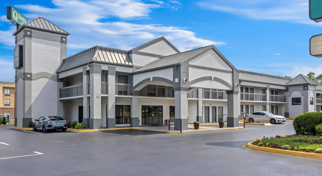 Quality Inn Fort Campbell, Rezerwuj Hotel Oak Grove Kentucky