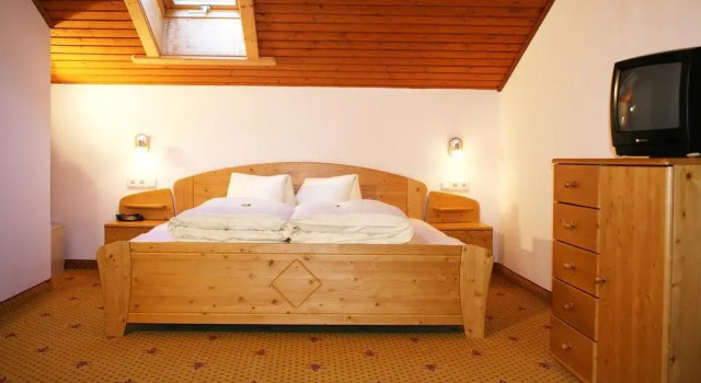 Pension Köhler, Rezervovat Hotel Hotely v Tyrolsko s parkováním, Parkování