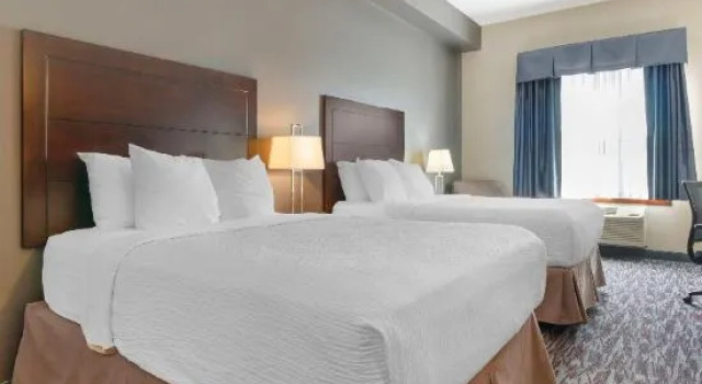 Двухместный семейный люкс Best Western Plus Brandon Inn