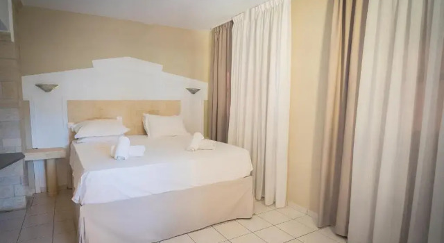 Полулюкс Parthenis Hotel & Suites