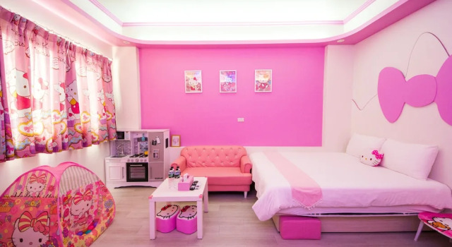 Camera Luxury Childlike B&B