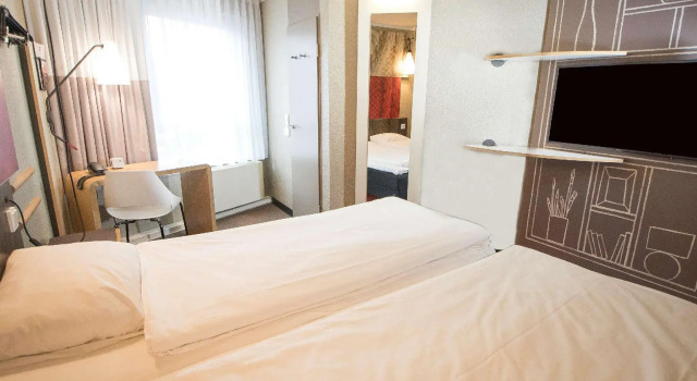 Двухместный номер Standard ibis Köln Centrum