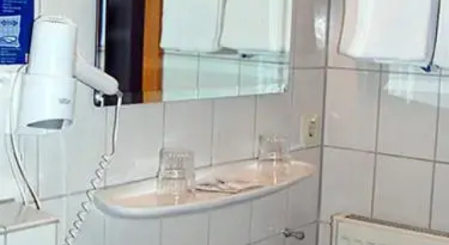 Номер Standard Hotel Gülser Weinstube