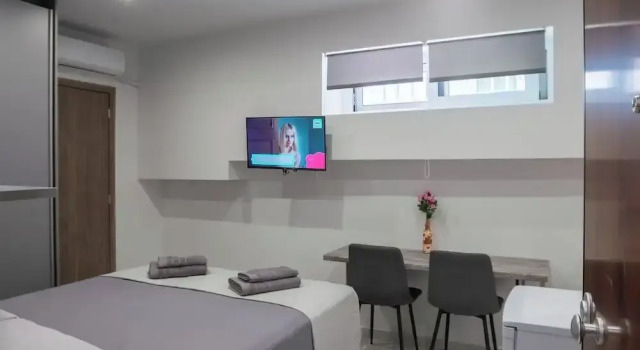 Студия Pagrati Studio New Chic and Central
