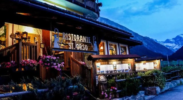 Hotel SantOrso - Mountain Lodge & Spa, Buchen Sie Resort Hotels in Aostatal mit Parkplatz, Parkplätze