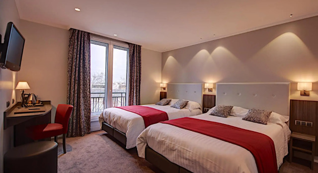 Четырёхместный номер Standard Hôtel Du Midi Paris Montparnasse
