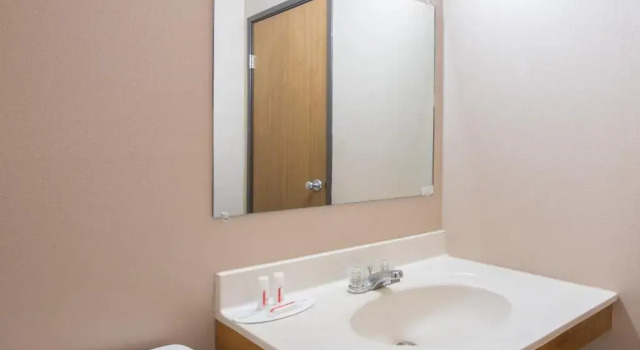 Четырёхместный номер Standard Super 8 by Wyndham Abilene KS