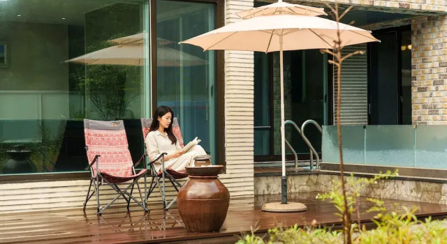 Gyeongju Sky Flower Astro Pool Villa, Забронировать Вилла Отели провинции Кёнсан-Пукто с парковкой, Парковка